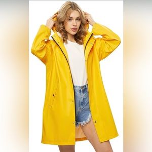 UNIQUEBELLA Women Long Rain Jacket Rain Coat Yellow with Hood NWOT